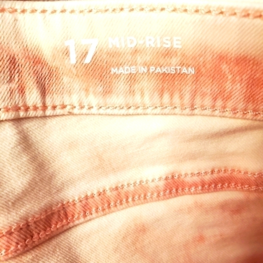 Arizona jean Short tye dye Salmon Size 17 NWTG - Picture 11 of 16